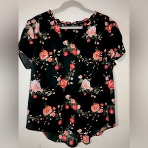 41 Hawthorn Tiffany Tulip Sleeve Blouse